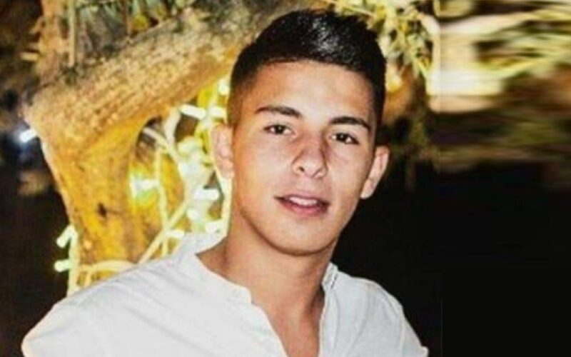 Tragico incidente nella notte, muore ragazzo di 17 anni. Con lo scooter si era scontrato contro una motocicletta