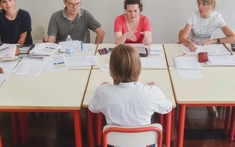 Gela: mercoledì l’ultima campanella, poi inizia la prova d’esame. Studenti in presenza per discutere una tesina