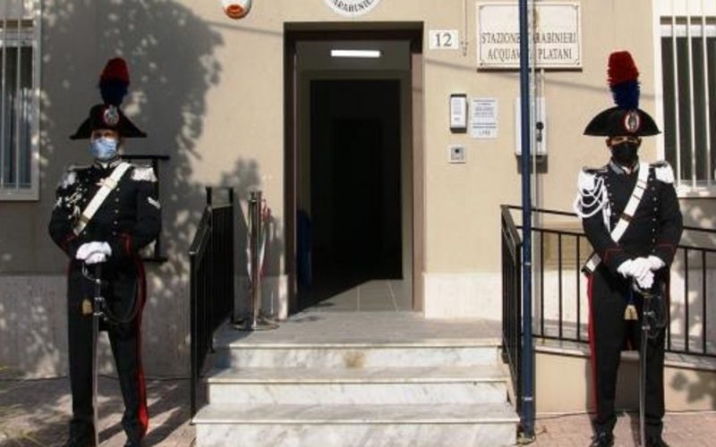 Acquaviva, inaugurata la nuova caserma