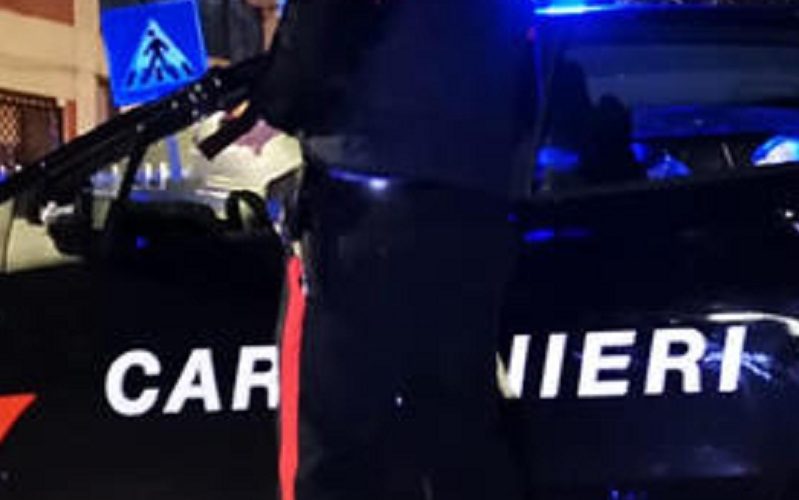 Messina, in fuga con l’auto sotto l’effetto di droga. Inseguito e bloccato dai carabinieri