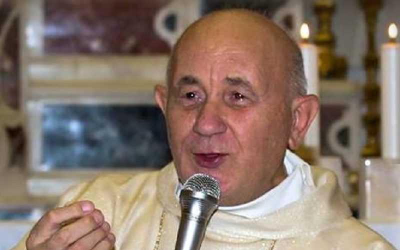 Niscemi, l’ultimo addio a padre Giugno. Camera ardente dalle 19.30, domani alle 16 i funerali