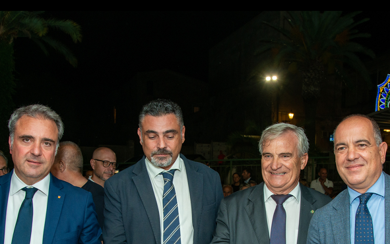 Mazzarino, Fratelli d’Italia inaugura la nuova sede. D’Asaro ospita i big regionali del partito