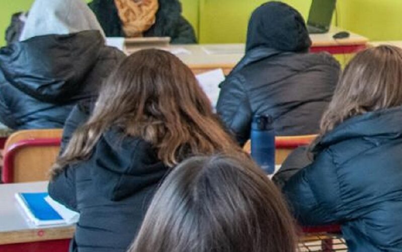 Gela, termosifoni ancora spenti al plesso Don Bosco. I genitori non mandano i figli a scuola