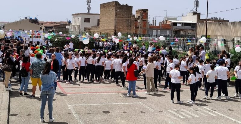 Niscemi, inaugurato il Giardino della Legalità. La manifestazione al plesso Bufalino